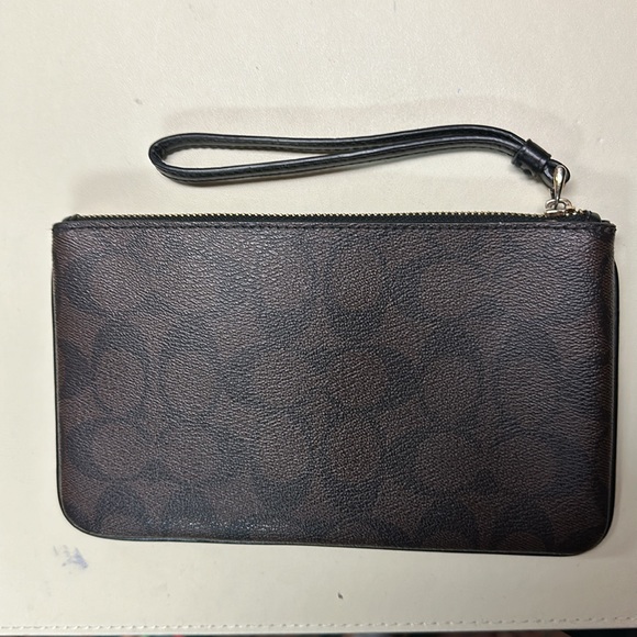 Coach Wristlet - Picture 2 of 4